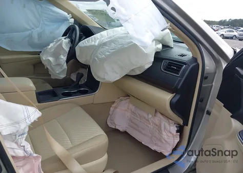 2017 Toyota Camry Le from USA, damaged, VIN 4T1BF1FK0HU666345